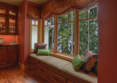 Dining Room Window Seat
